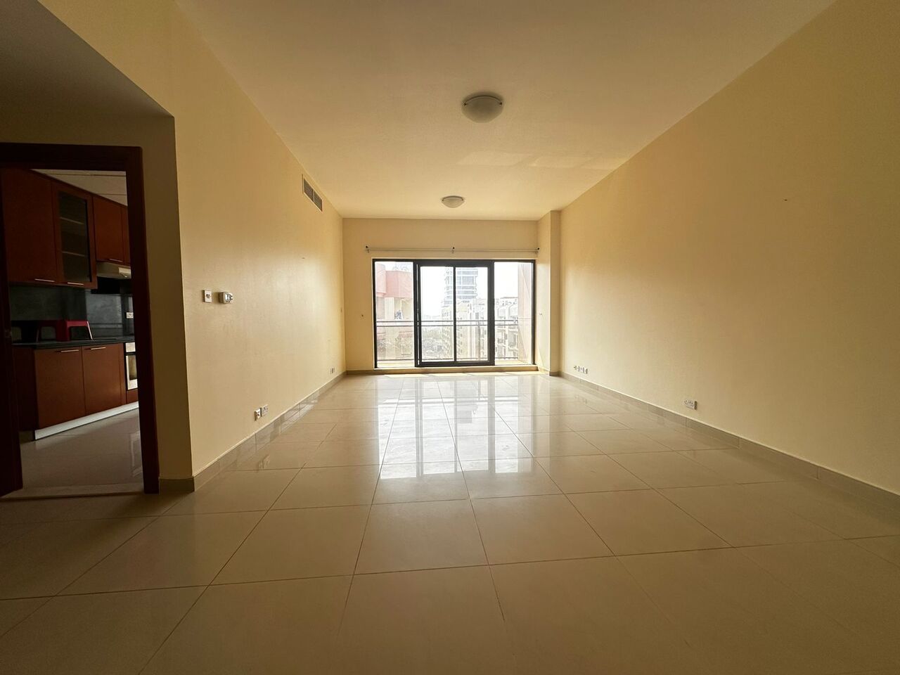 Golden Sands 9
